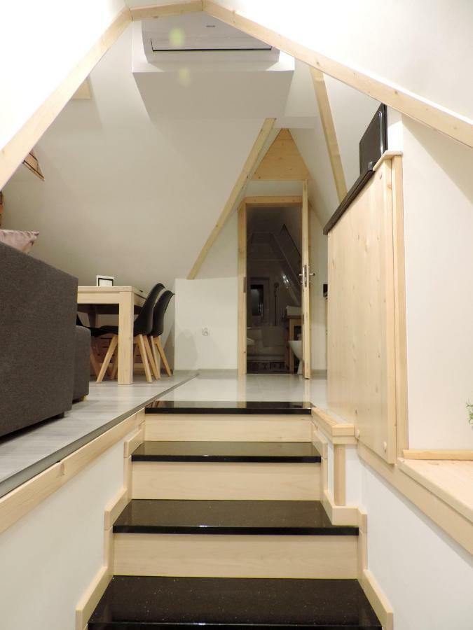 Na Swierkowym Strychu Apartment Szczawnica